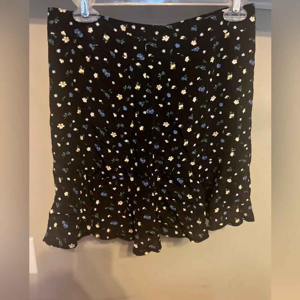 VICI floral skirt
